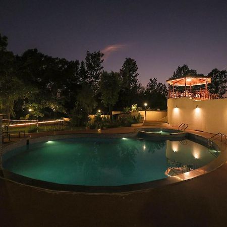 Arcus Villa - Swimming Pool/Ac/Luxurious Mahabaleshwar Exterior photo