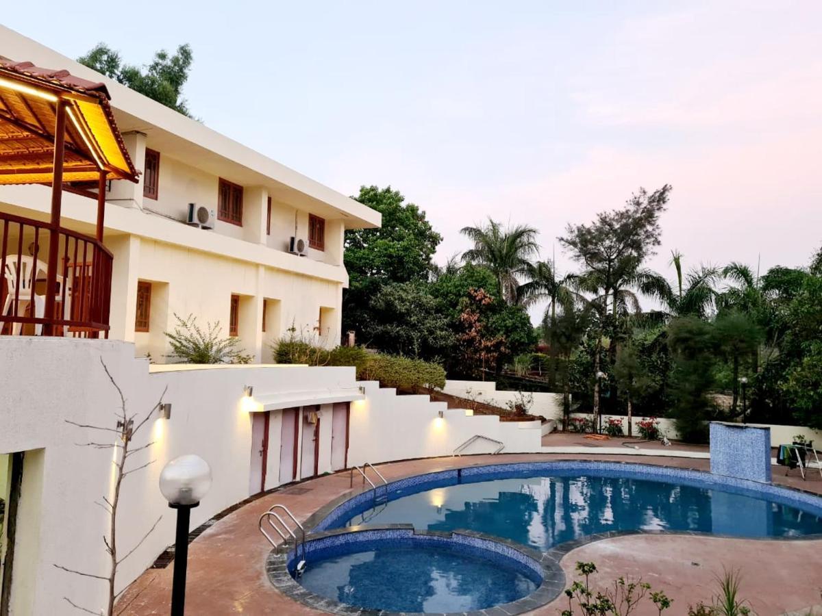 Arcus Villa - Swimming Pool/Ac/Luxurious Mahabaleshwar Exterior photo