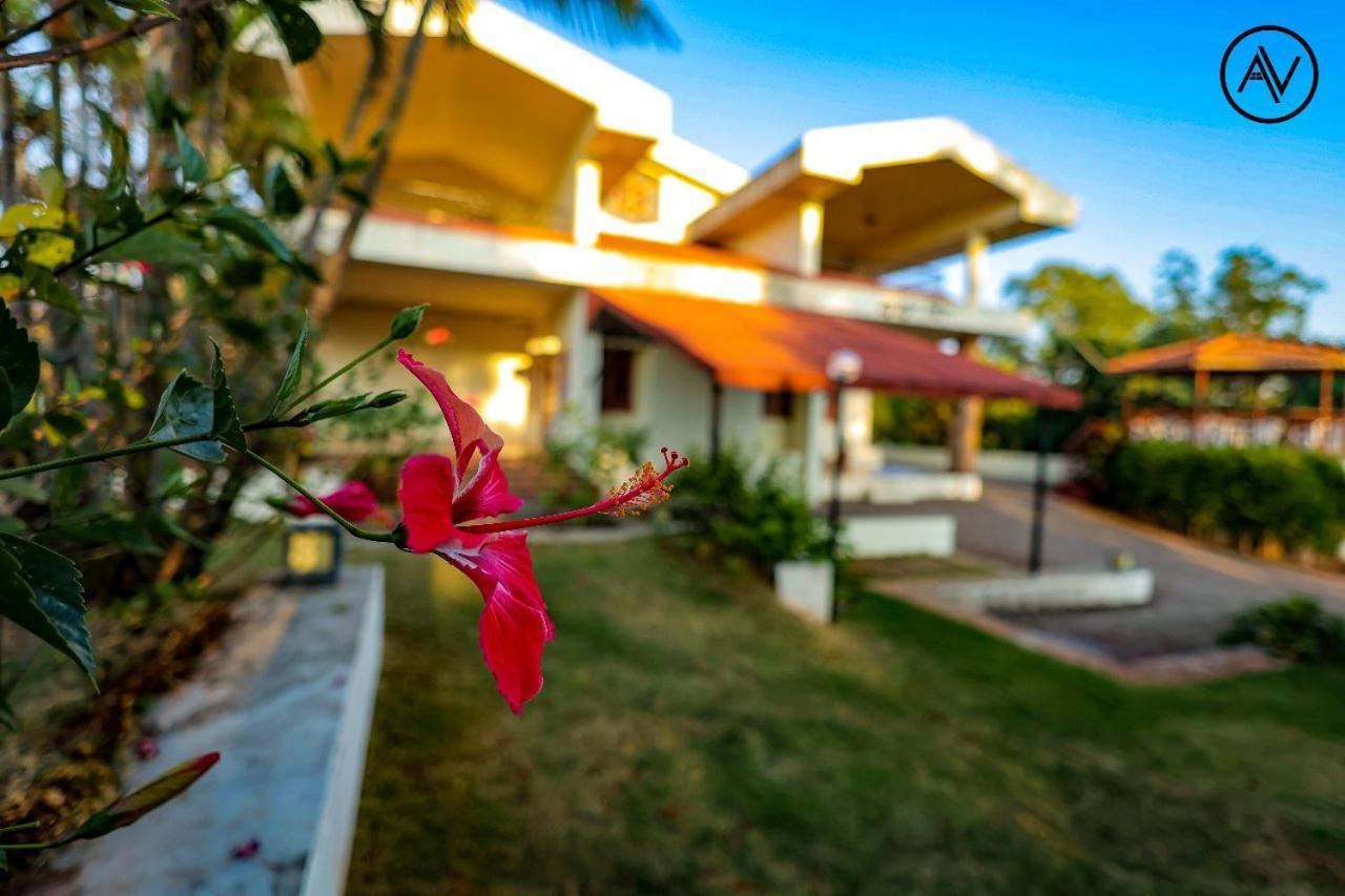 Arcus Villa - Swimming Pool/Ac/Luxurious Mahabaleshwar Exterior photo